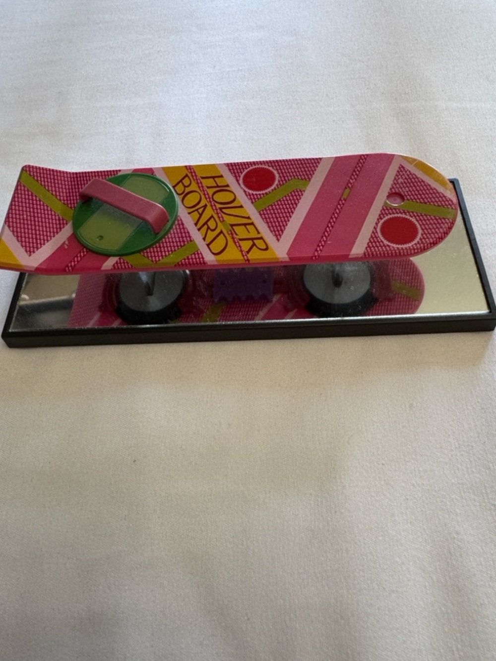 Loot Crate Exclusive Back To The Future Hover Board 1:5 Scale Model - Picture 3 of 4